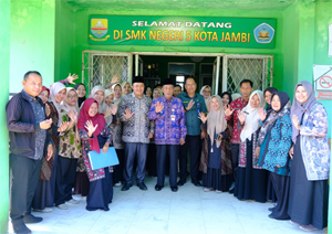 Wagub Jambi Siap Berhentikan Siswa, Guru Dan Kepala Sekolah Gila Judol